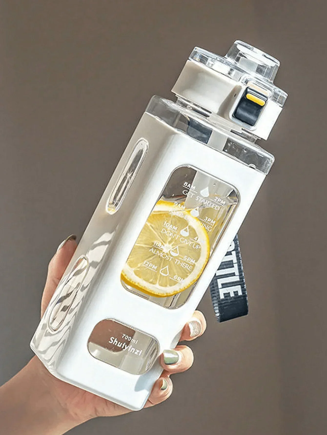 700/900 ml Large Capacity Spor - Outdoor Sport Jas recensione e prezzo
