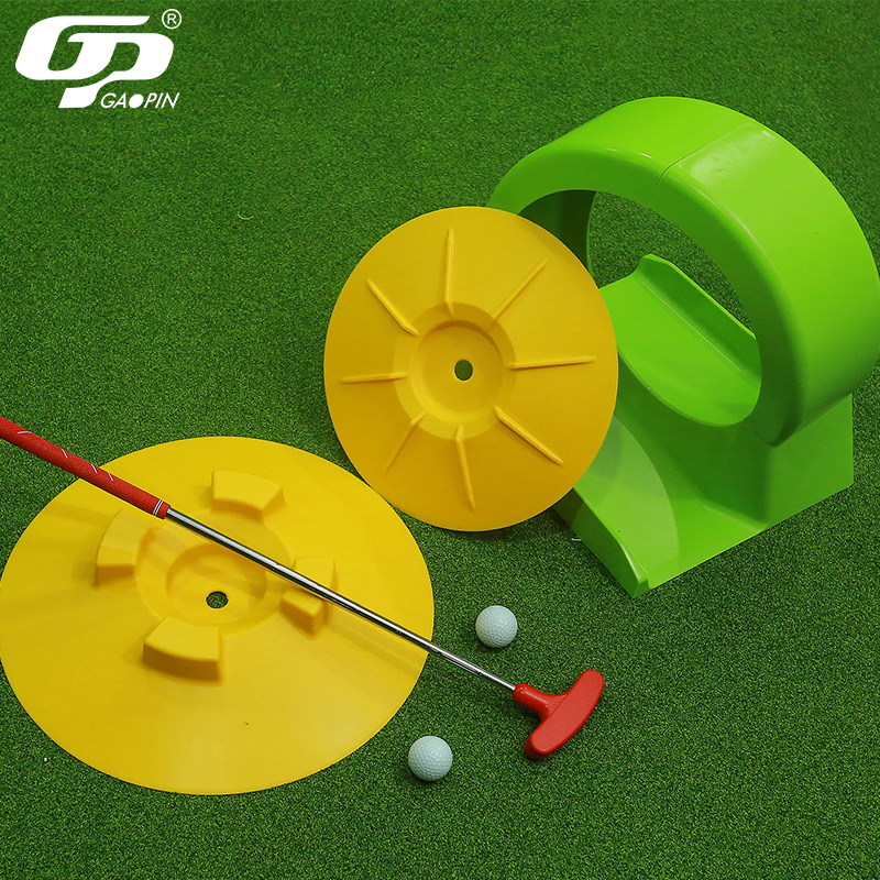 Mini Golf Course Set Indoor/Ou - Outdoor Sport Leisure recensione e prezzo